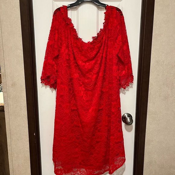 Red lace off shoulder dress - Picture 2 of 4
